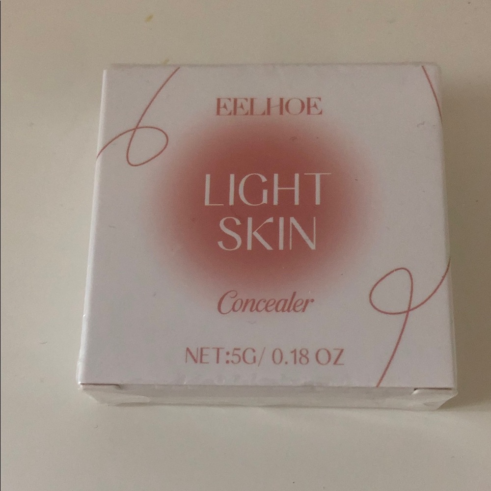 Light Skin Concealer